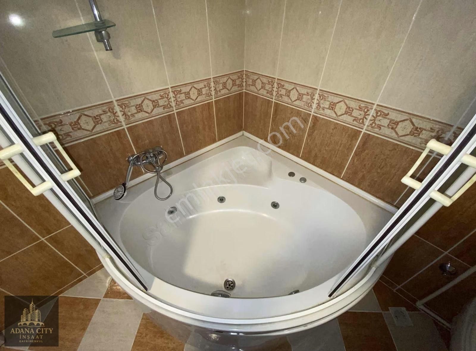 Süleyman Demirelde Geniş Oturum İsteyene İçi Yapılı Daire - Görsel 15