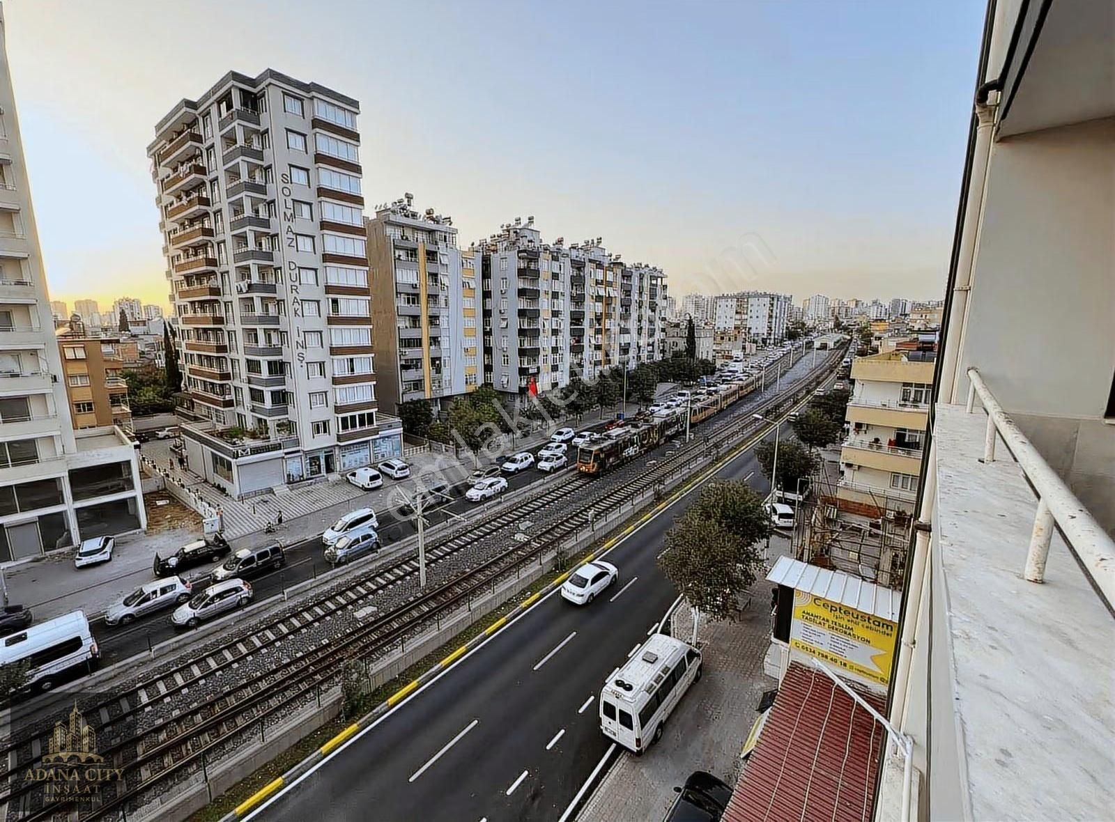 Bulvar Üzerinde Kapalı Mutfak 3+1 Her Kat Tek Daire 220 M2 - Görsel 7