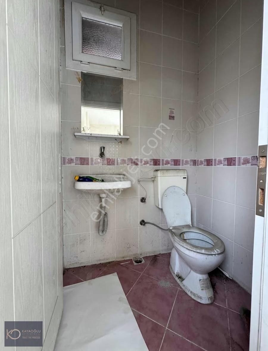 Kayaoğlun'dan Yenigirne Işıklara Çok Yakın 35 M2+20 Teras Dükkan - Görsel 7