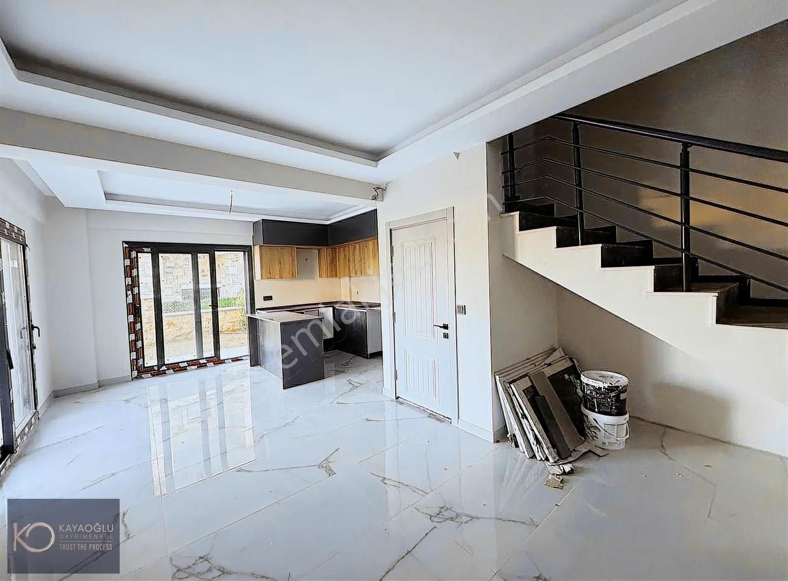 Kayaoğlu'ndan Bağarası'nda Bahçeli 3+1 Satılık Müstakil Ev - Görsel 15