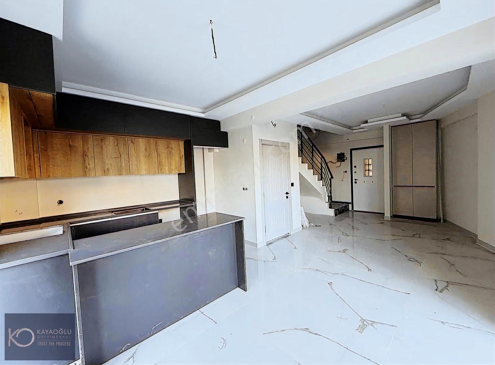 Kayaoğlu'ndan Bağarası'nda Bahçeli 3+1 Satılık Müstakil Ev - Görsel 9