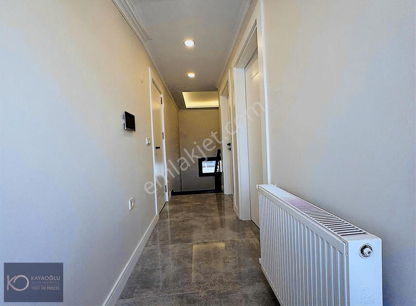 Karşıyaka Bahçelievler Önü Açık Geniş Teraslı 3+1 Lüks Daire - Görsel 24