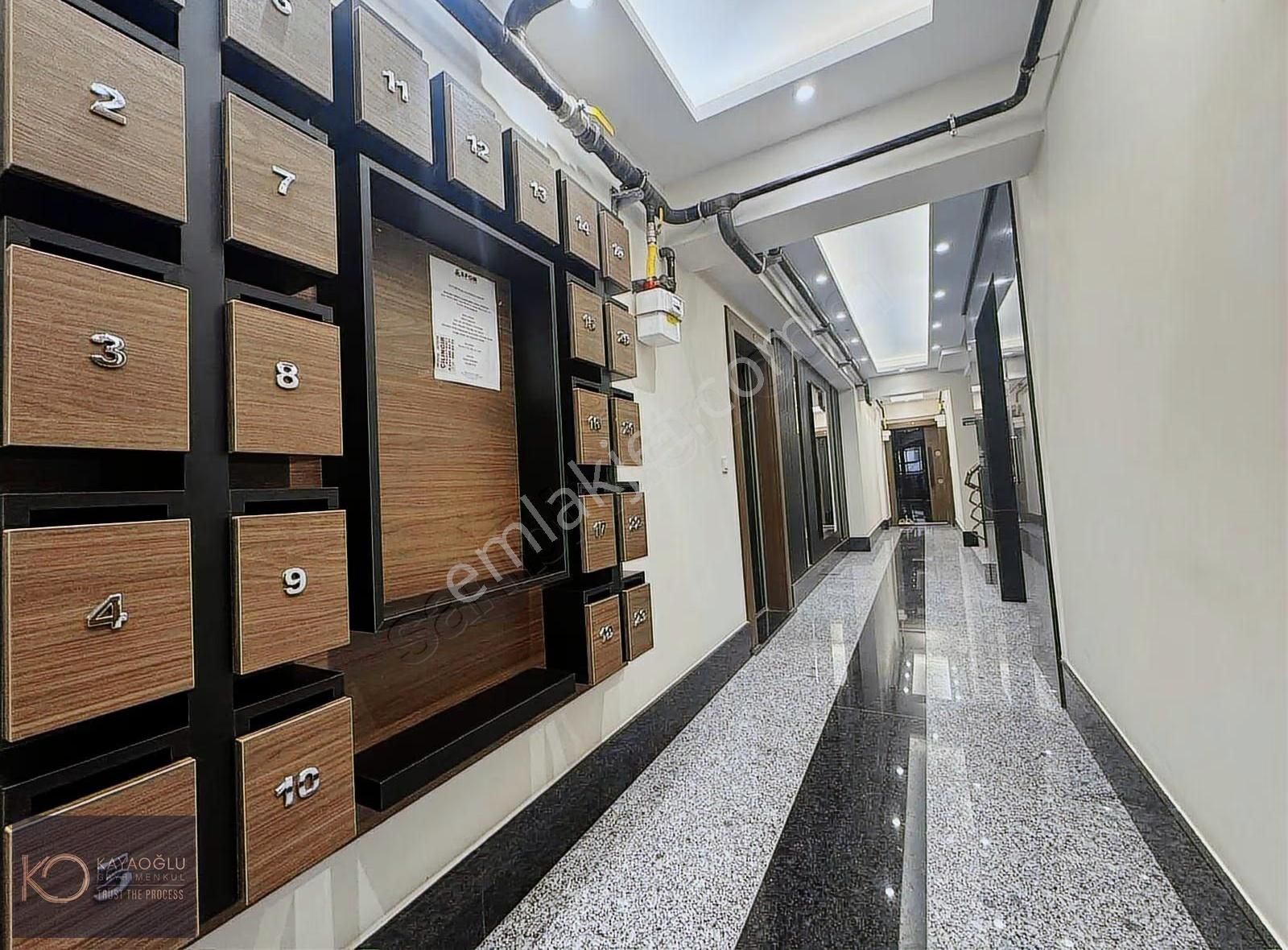 Karşıyaka Bahçelievler Önü Açık Geniş Teraslı 3+1 Lüks Daire - Görsel 6