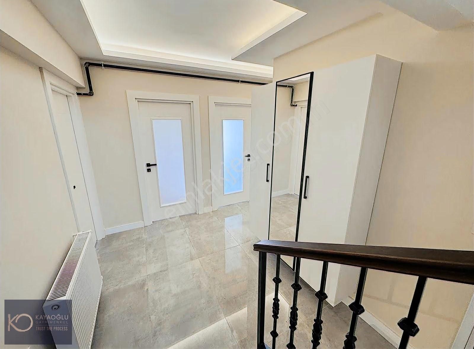 Karşıyaka Bahçelievler Önü Açık Geniş Teraslı 3+1 Lüks Daire - Görsel 2