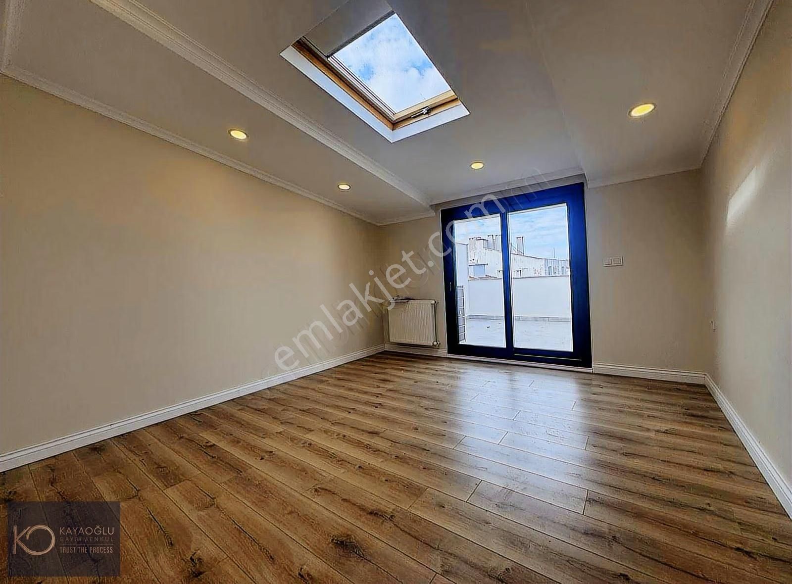 Karşıyaka Bahçelievler Önü Açık Geniş Teraslı 3+1 Lüks Daire - Görsel 16