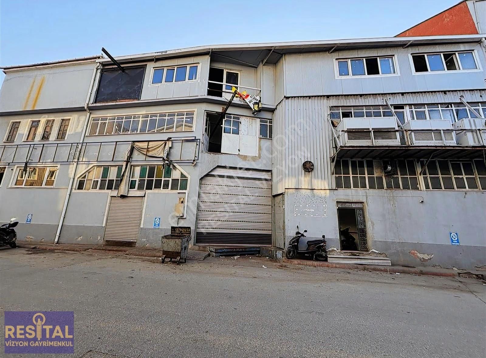 Resital Vizyon Dan Küçükbalıklı Sanayide 400 M2 Kiralık Atölye