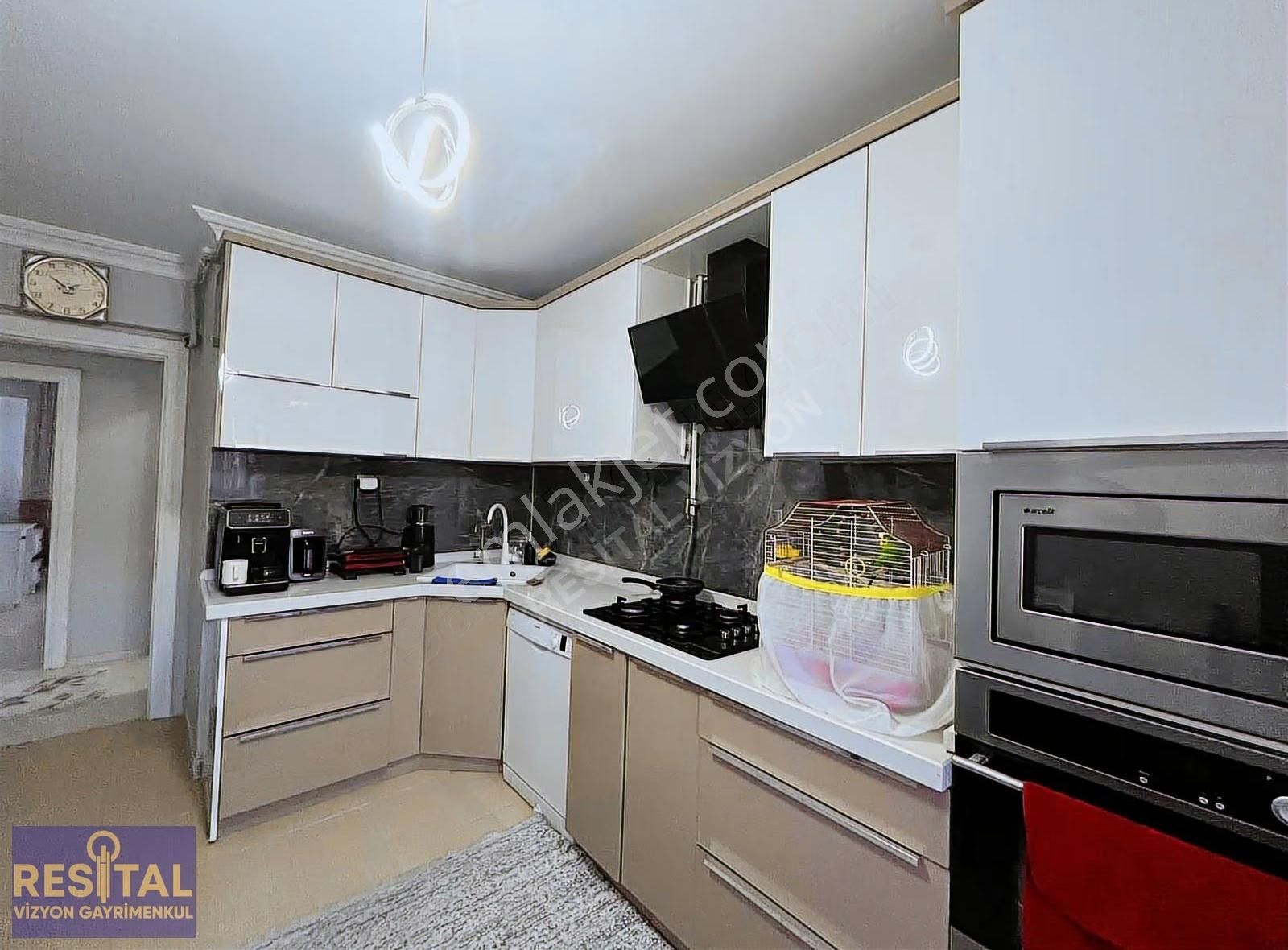 İhsaniye'de Merkezi Konumda Satılık 2+1 Daire - Görsel 17