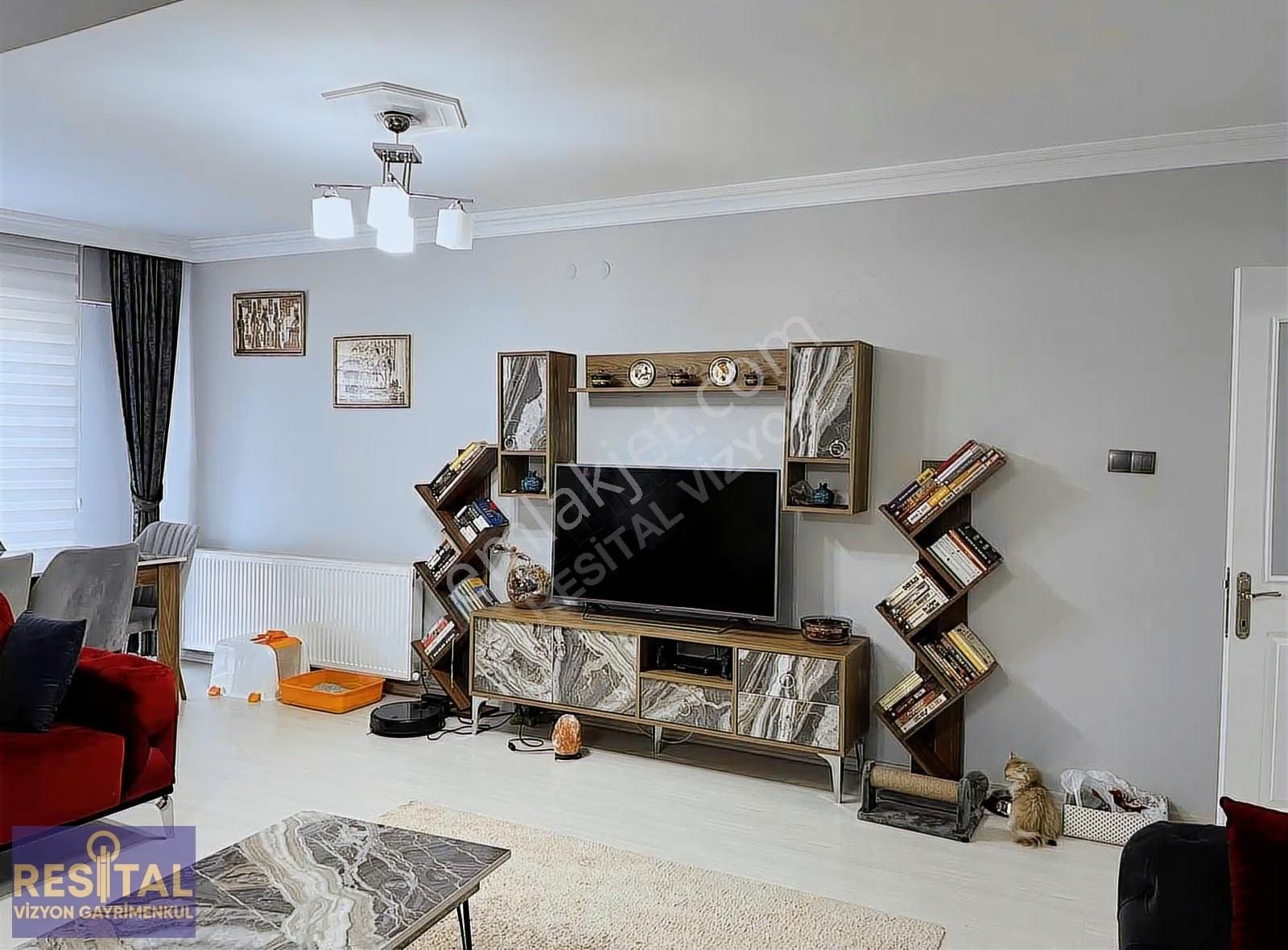 İhsaniye'de Merkezi Konumda Satılık 2+1 Daire - Görsel 15