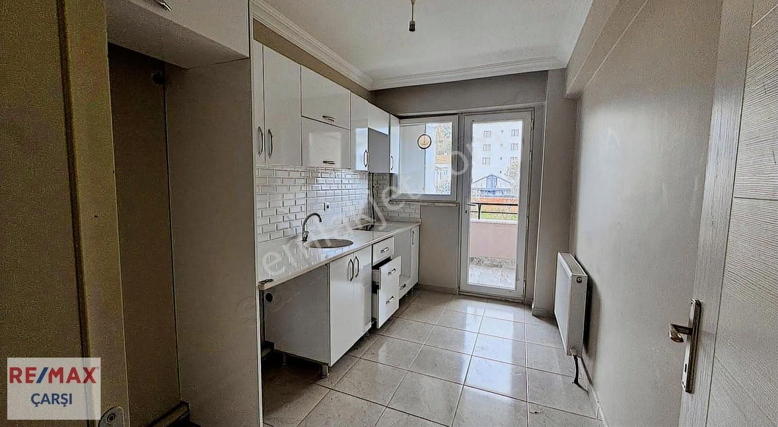 Deniz Manzaralı Kiralık 3+1 Çatı Dubleks - Görsel 3