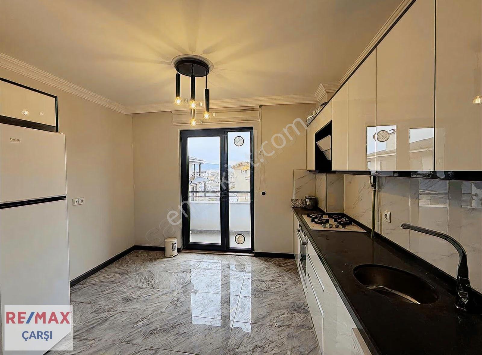 Başiskele Döngelde Satılık 4+1 Deniz Manzaralı Daire - Görsel 7