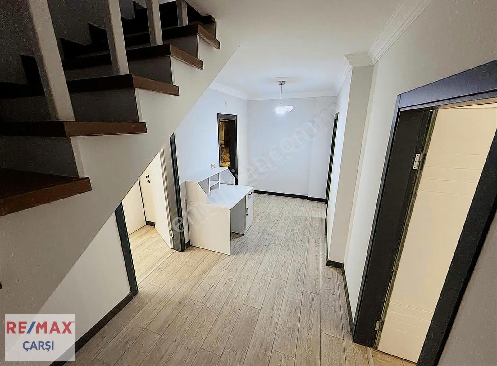 Başiskele Döngelde Satılık 4+1 Deniz Manzaralı Daire - Görsel 2