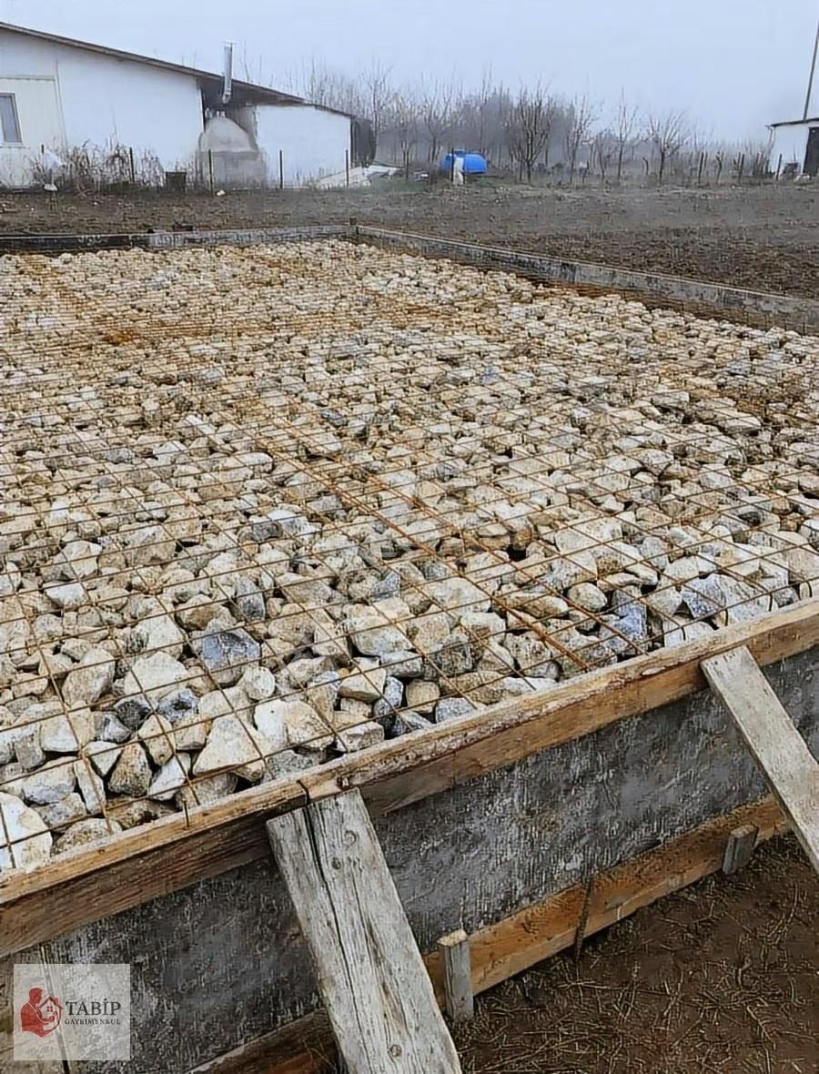 Sakarya Pamukova 1.320 M² Satılık Tarla Yapı Mevcut - Görsel 3