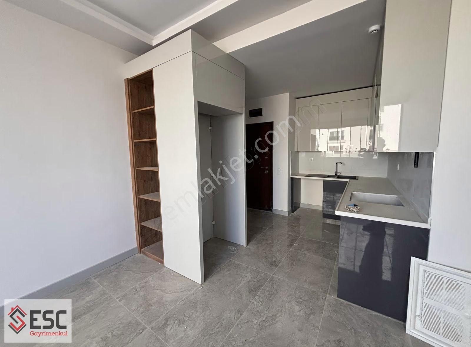 Esc'den Kuyuluk Mh,de 3+1 Teraslı Kiralık Daire Esc2183 - Görsel 16