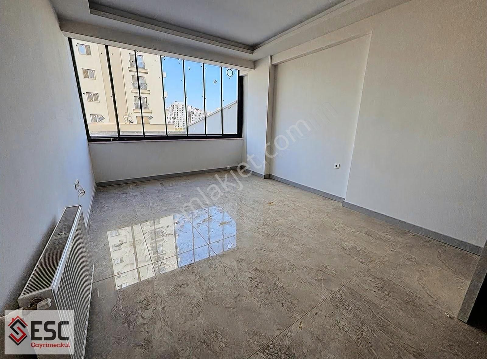 Esc'den Kuyuluk Mh,de 3+1 Teraslı Kiralık Daire Esc2183 - Görsel 3