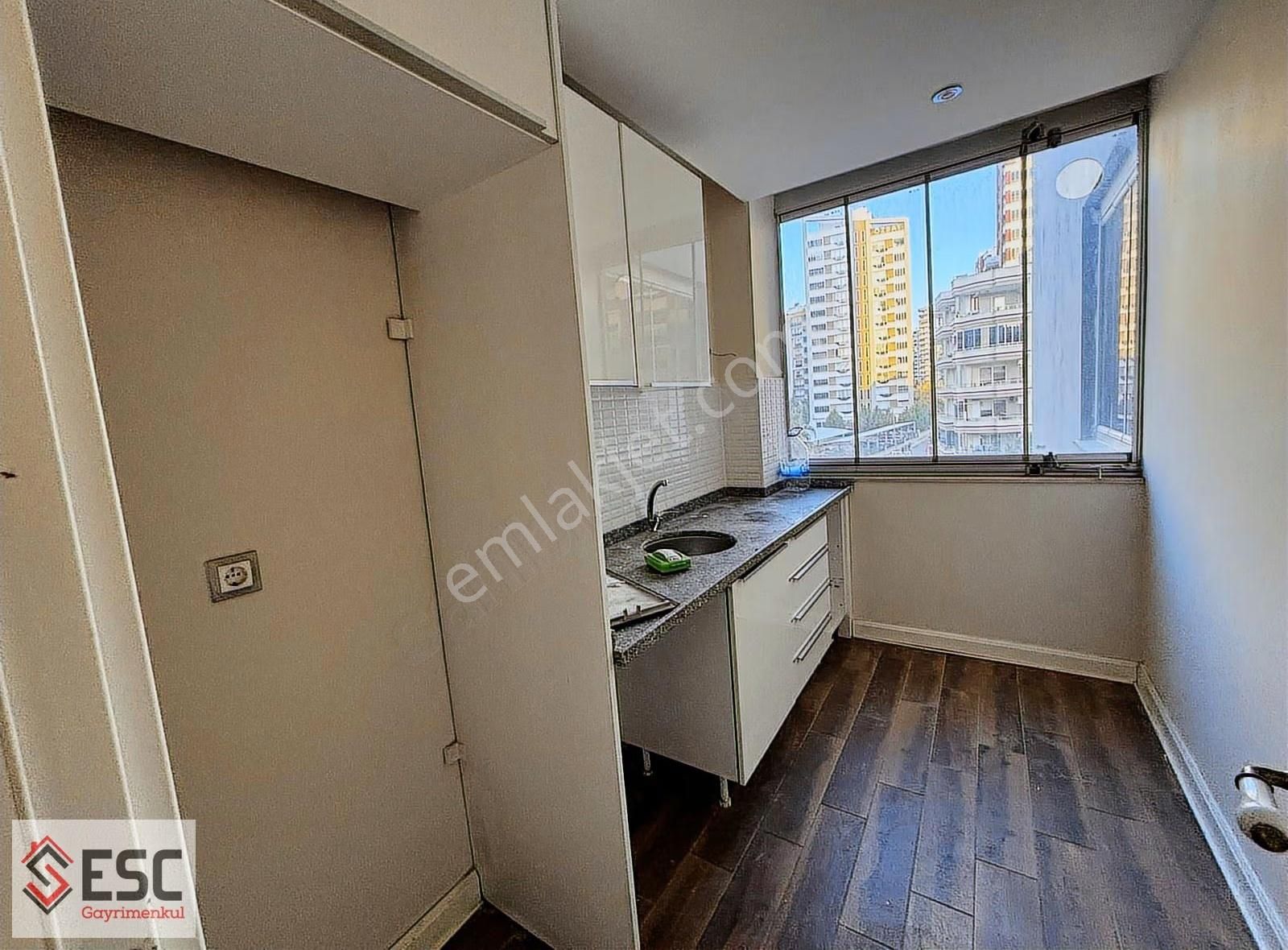 Esc'den Akdeniz Mh,de Tek Bloklu Site İçi 4+1 Daire Esc2318 - Görsel 13