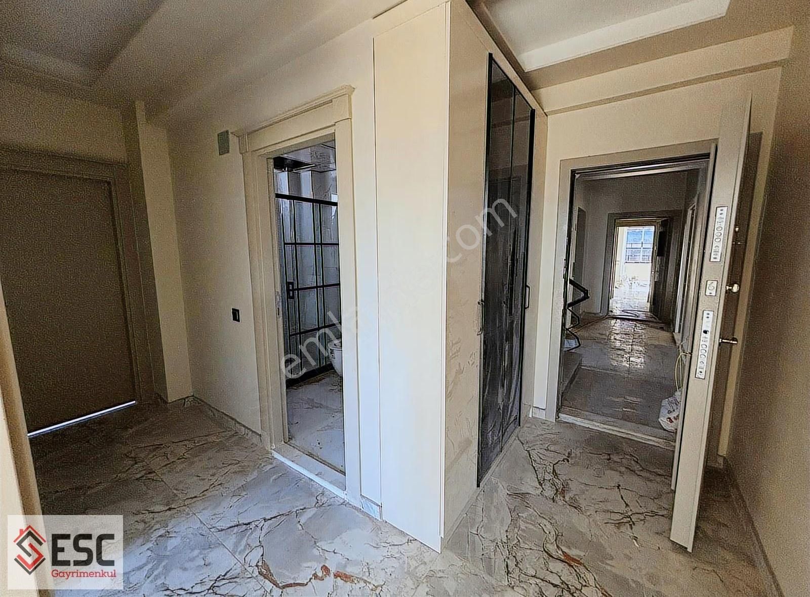 Esc'den 75. Yıl Mh'de Tek Blok Site İçi Fırsat Daire Esc2317 - Görsel 7