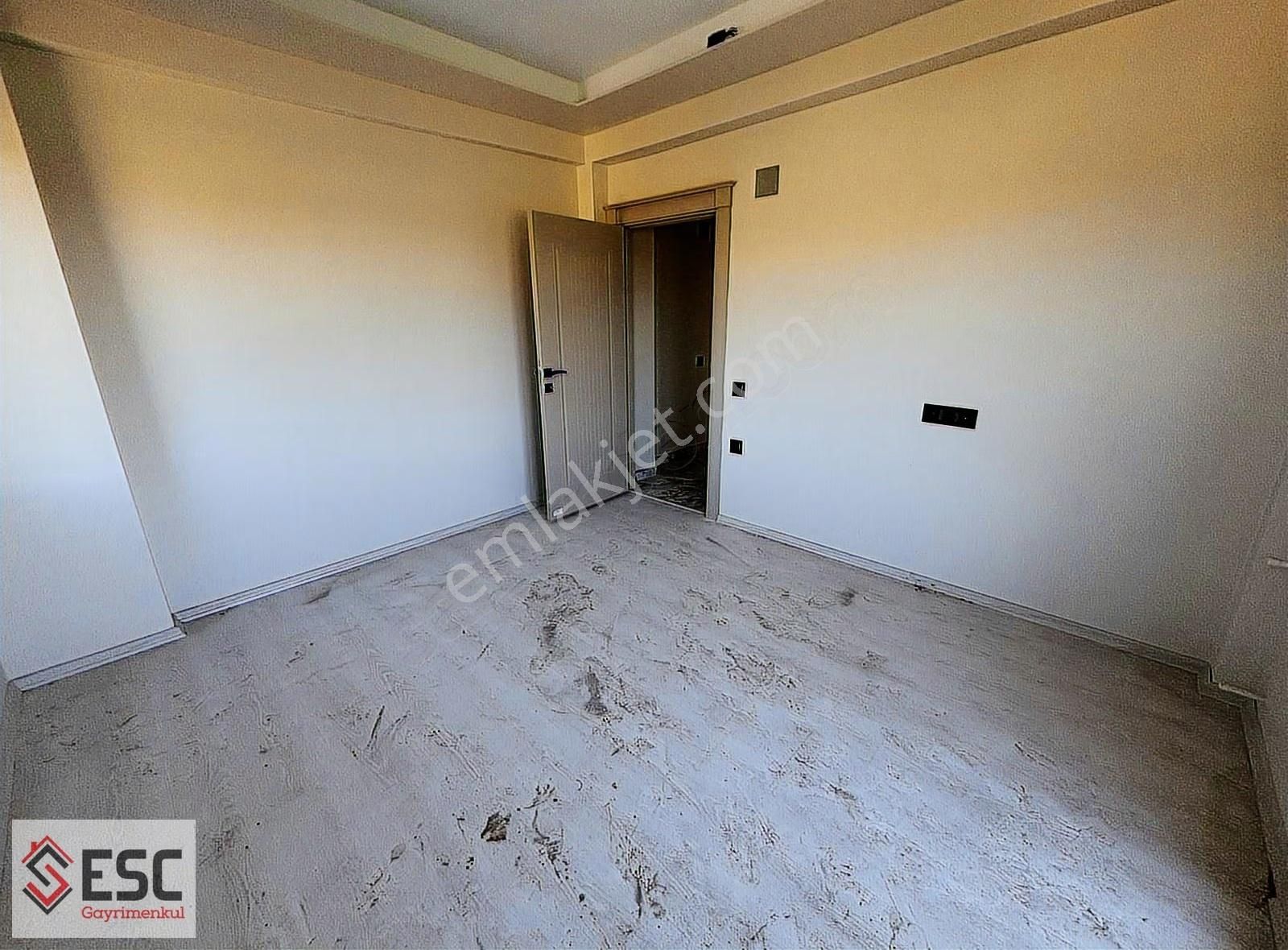 Esc'den 75. Yıl Mh'de Tek Blok Site İçi Fırsat Daire Esc2317 - Görsel 8