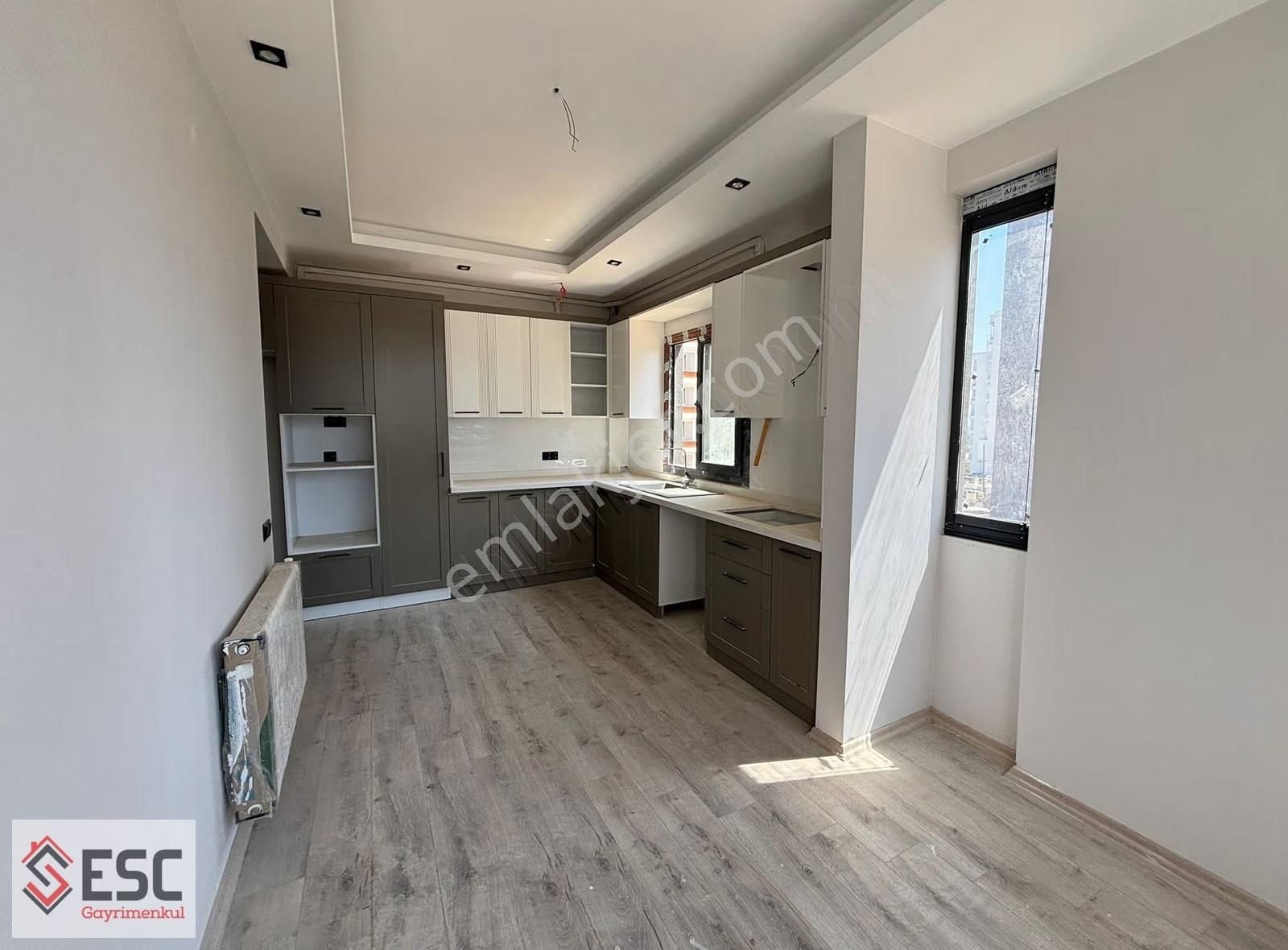 Esc'den Eski Mezitlide Site İçi 2+1 Bağımsız Mutf Daire Esc2115 - Görsel 11