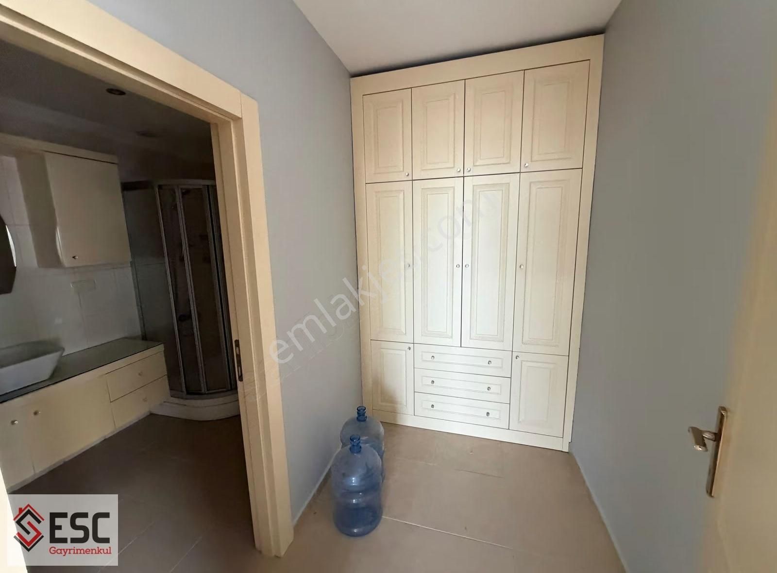 Esc'den Akdeniz Mh,de Deniz Manzaralı Geniş M2 3+1 Esc2353 - Görsel 3