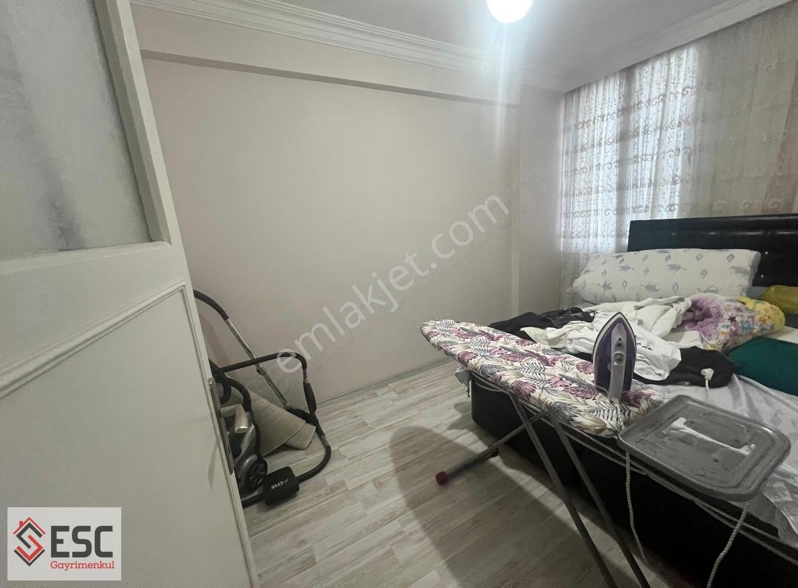 Esc'en Cumhuriyet Mah 2.5+1 İçi Yapılı Satılık Daire(esc1857) - Görsel 2