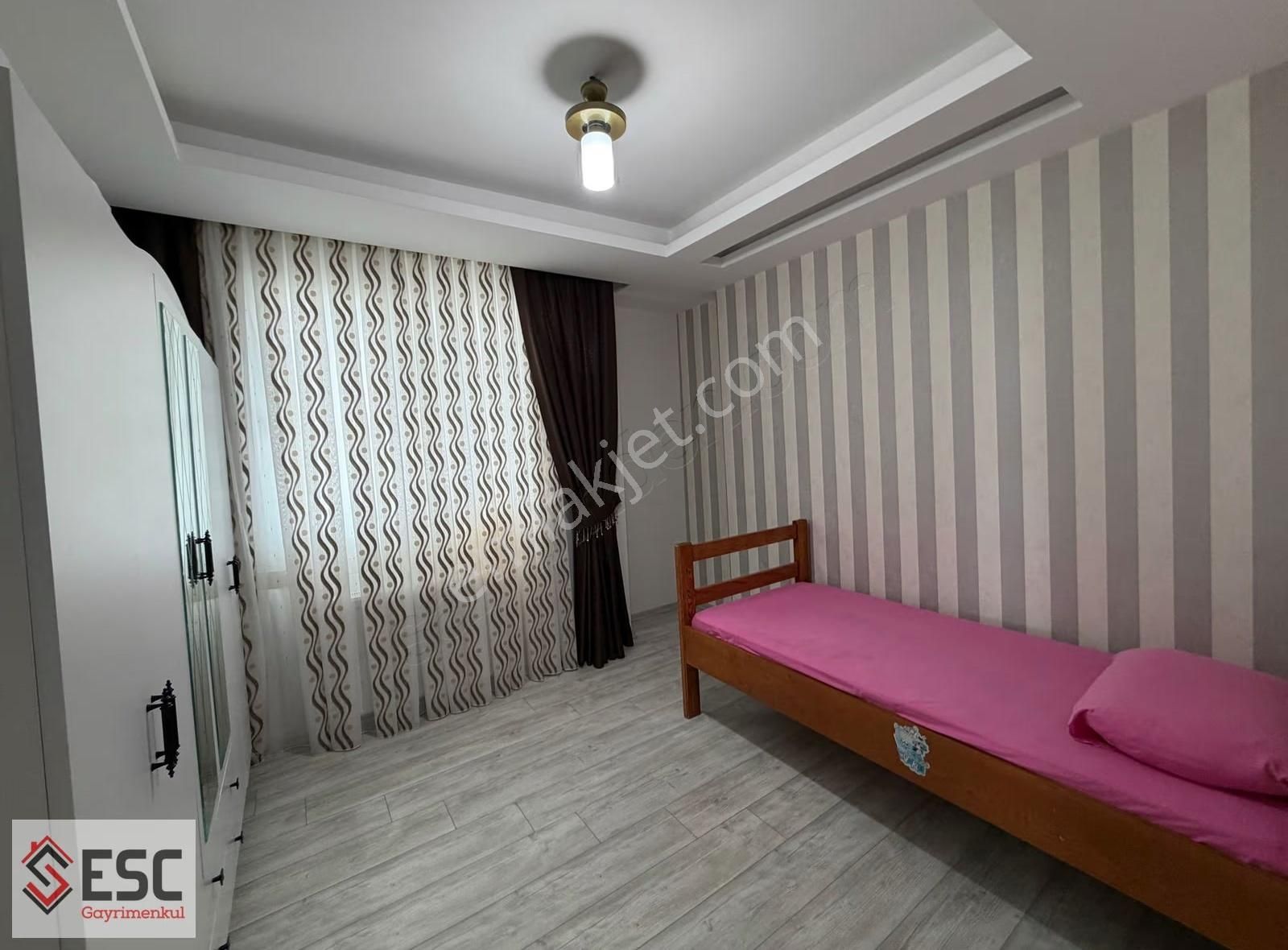 Esc'den Akdeniz Mh,de 3,5+1 Yüksek Kat Sevenlere Esc2340 - Görsel 23