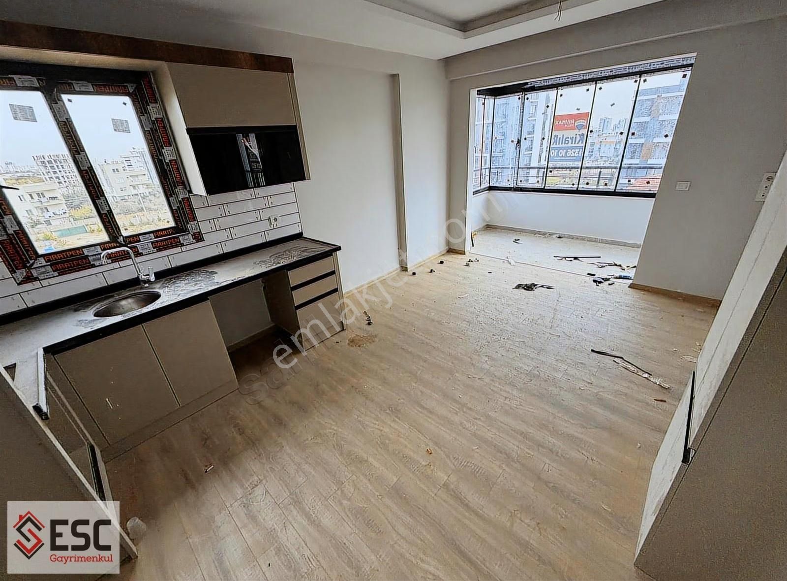 Esc'den Eski Mezitlide Yatırımlık Geniş 1+1 Daire Esc2243 - Görsel 9