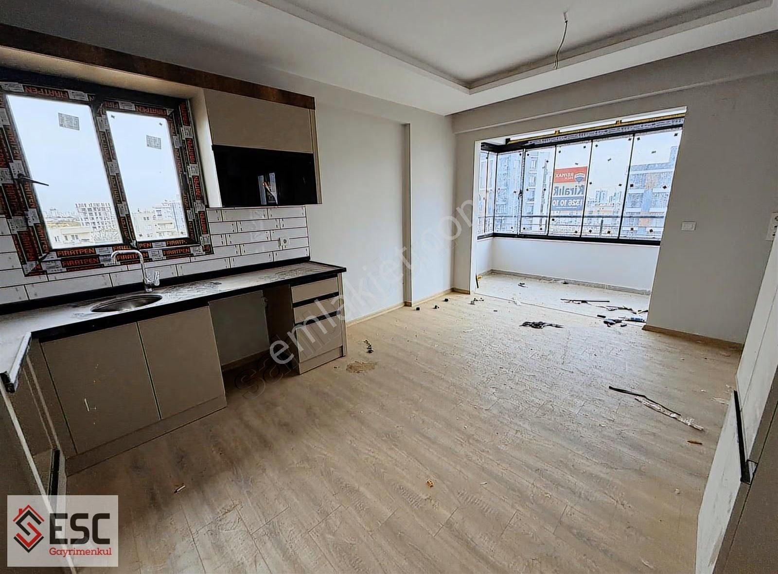 Esc'den Eski Mezitlide Yatırımlık Geniş 1+1 Daire Esc2243 - Görsel 11