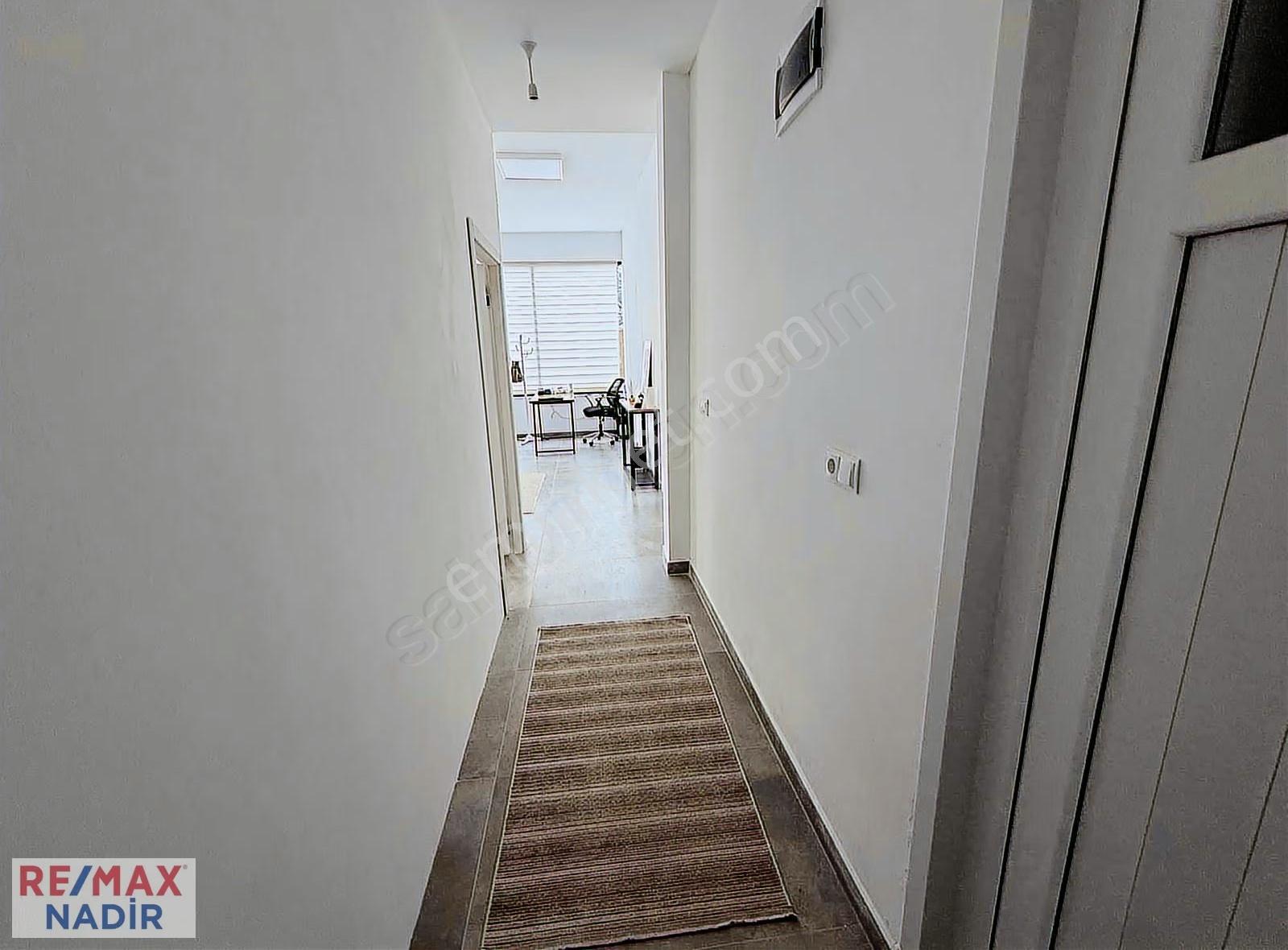Eriklimanın En Değerli Konumunda Kiracılı Yatırımlık Dükkan - Görsel 4