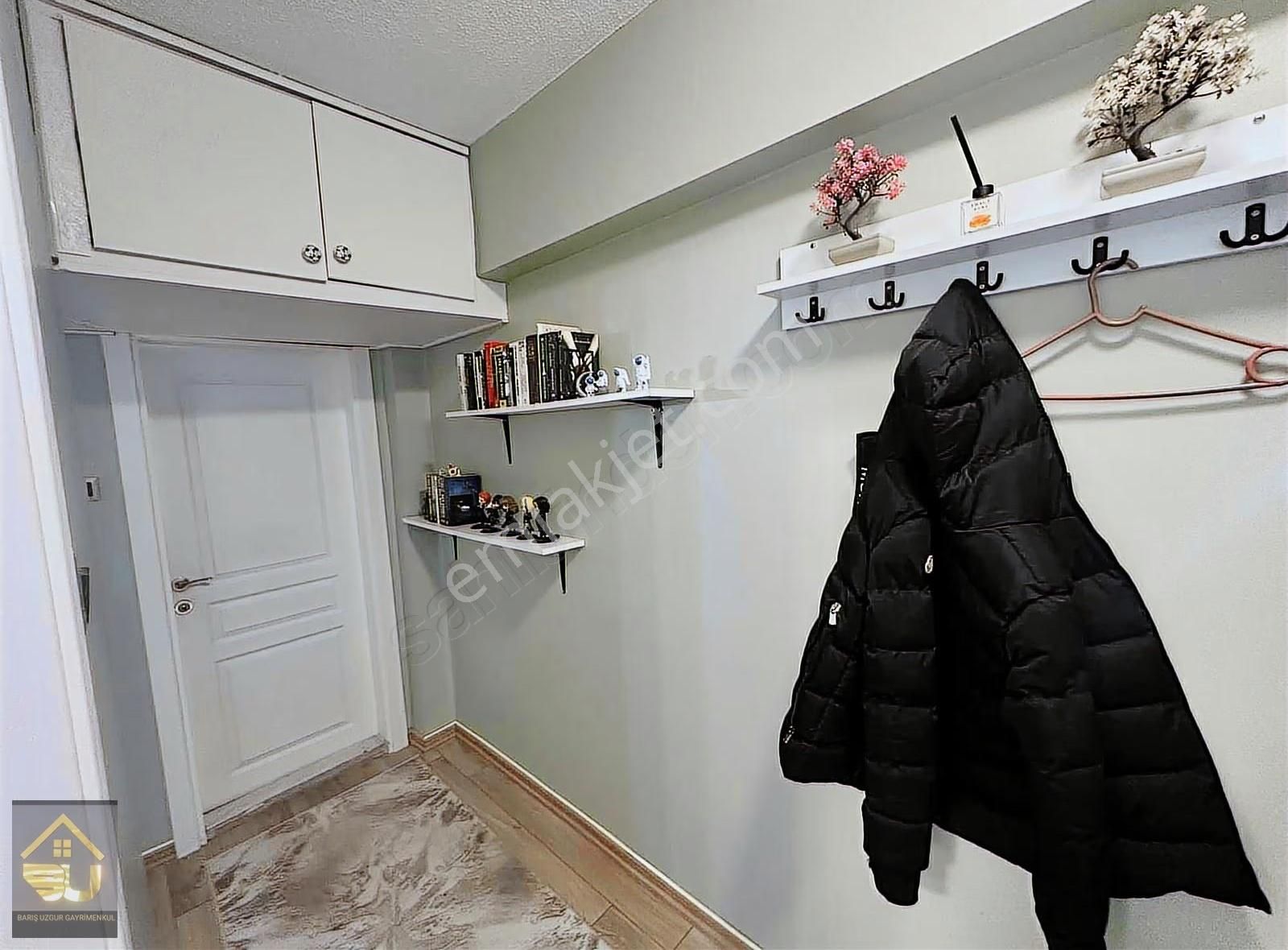 Gaziosmanpaşa'da Komple Yenilenmiş Yüksek Giriş 3+1 Satılık - Görsel 13