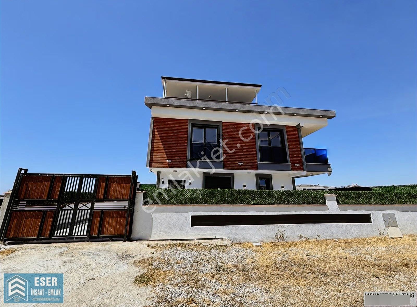 Didimde Satılık Müstakil Havuz & Otoparklı 4+1 Lüks Geniş Villa - Görsel 13