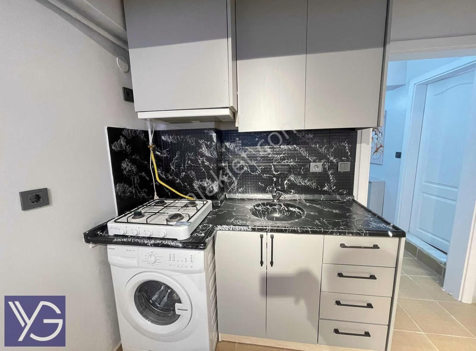 Yamaner'den Merkezi Konumda Arakat 1+1 Geniş Satılık Daire - Görsel 13