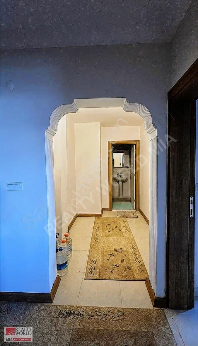 Yeşılyurt'ta Çatı Dubleksli , Teraslı , Geniş Ve Konforlu Daire - Görsel 2