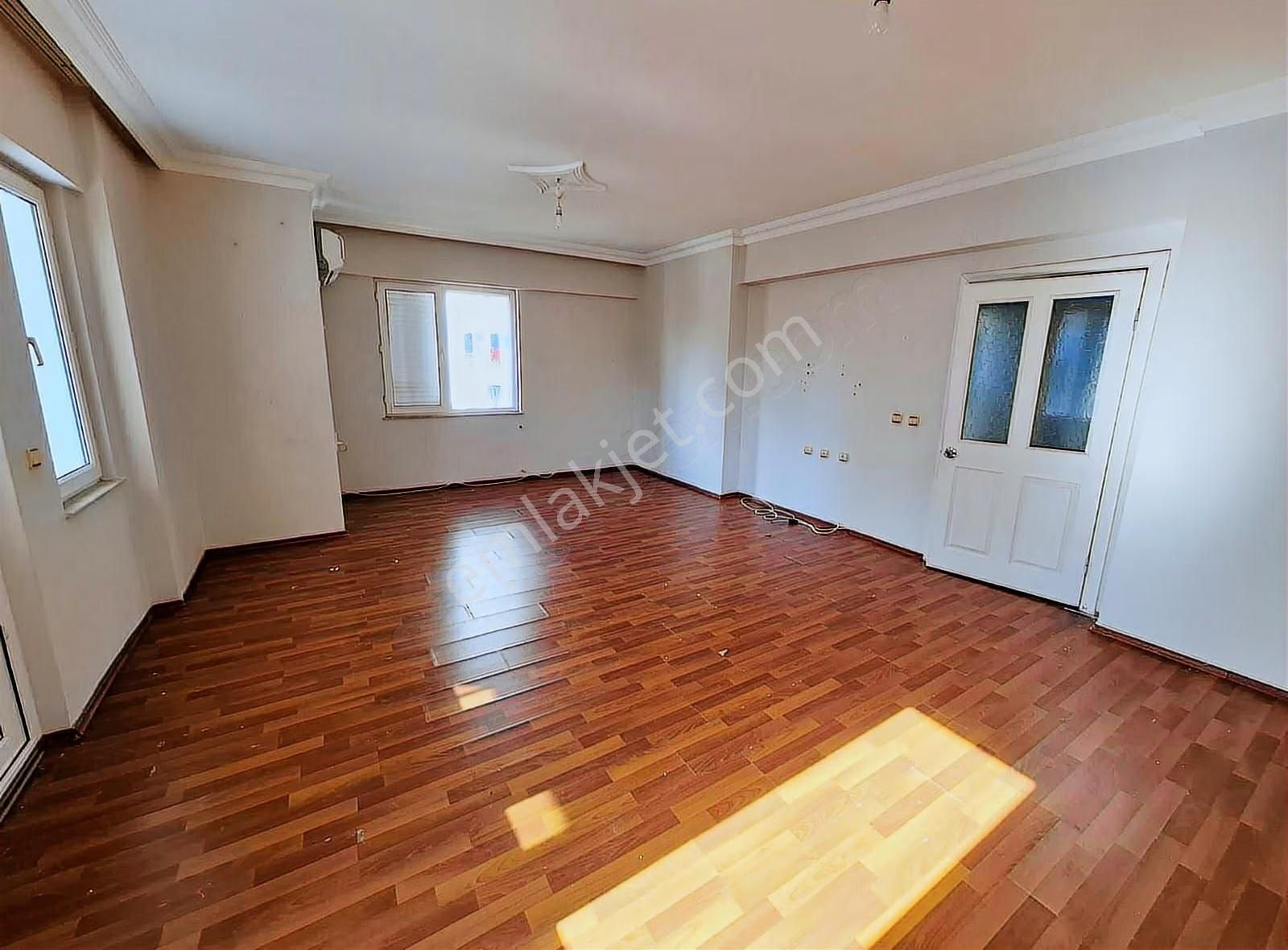 Konyaaltı,site İçin De, 3+1 Ebeveyn Banyolu Geniş Kiralık Daire - Görsel 24