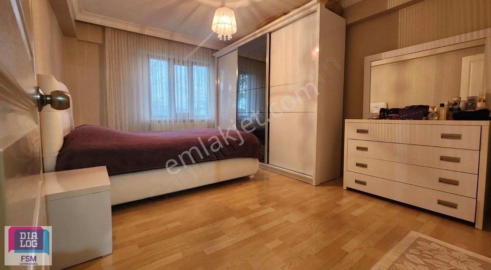 Atakent Sitesinde 3+1 Geniş Korupark Yanı Satılık Fırsat Daire - Görsel 3