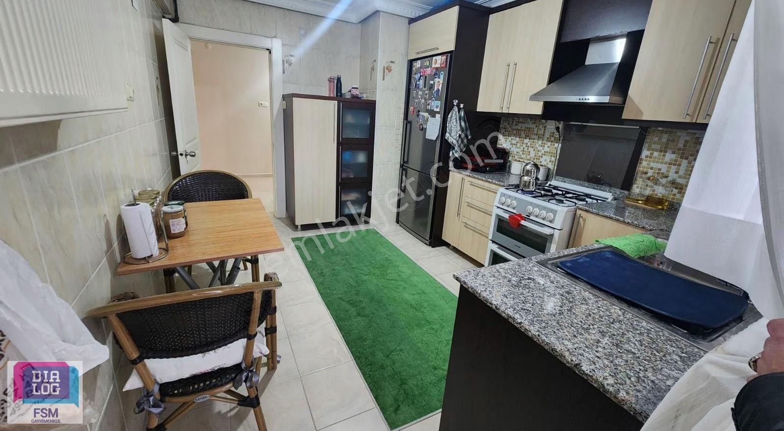 Atakent Sitesinde 3+1 Geniş Korupark Yanı Satılık Fırsat Daire - Görsel 21