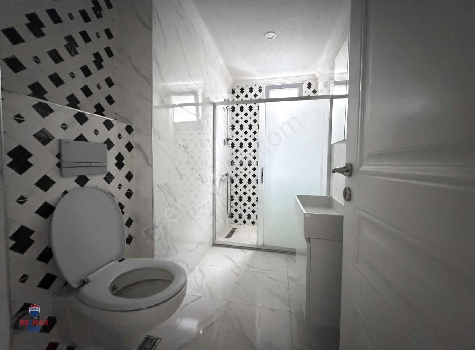 Sultanbeyli Hamideyide Petrol Yoluna Yakın Satılık 2+1 Daire - Görsel 3