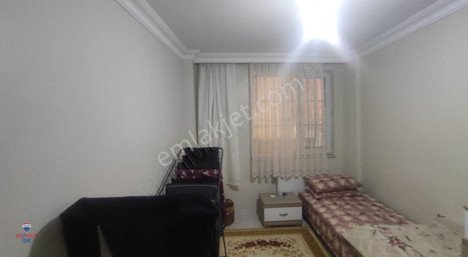 Meclis Mahallesi'nde Yatırımlık Fırsat Daire - Görsel 15