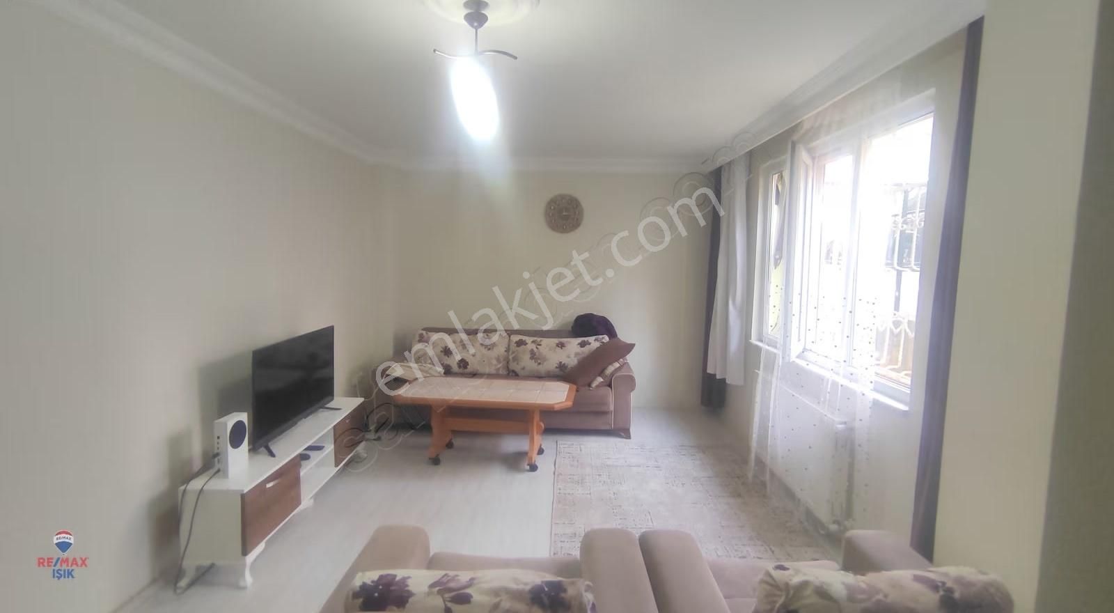 Meclis Mahallesi'nde Yatırımlık Fırsat Daire - Görsel 10