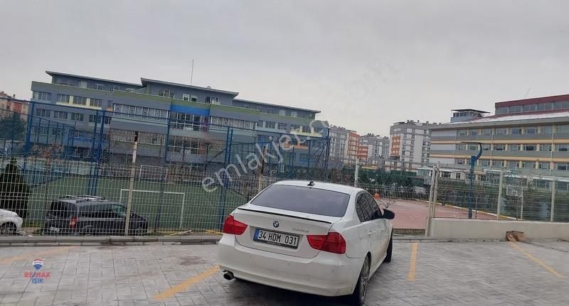 Adil Mahallesi Cadde Üzeri Sıfır Binada 3+1 Arakat