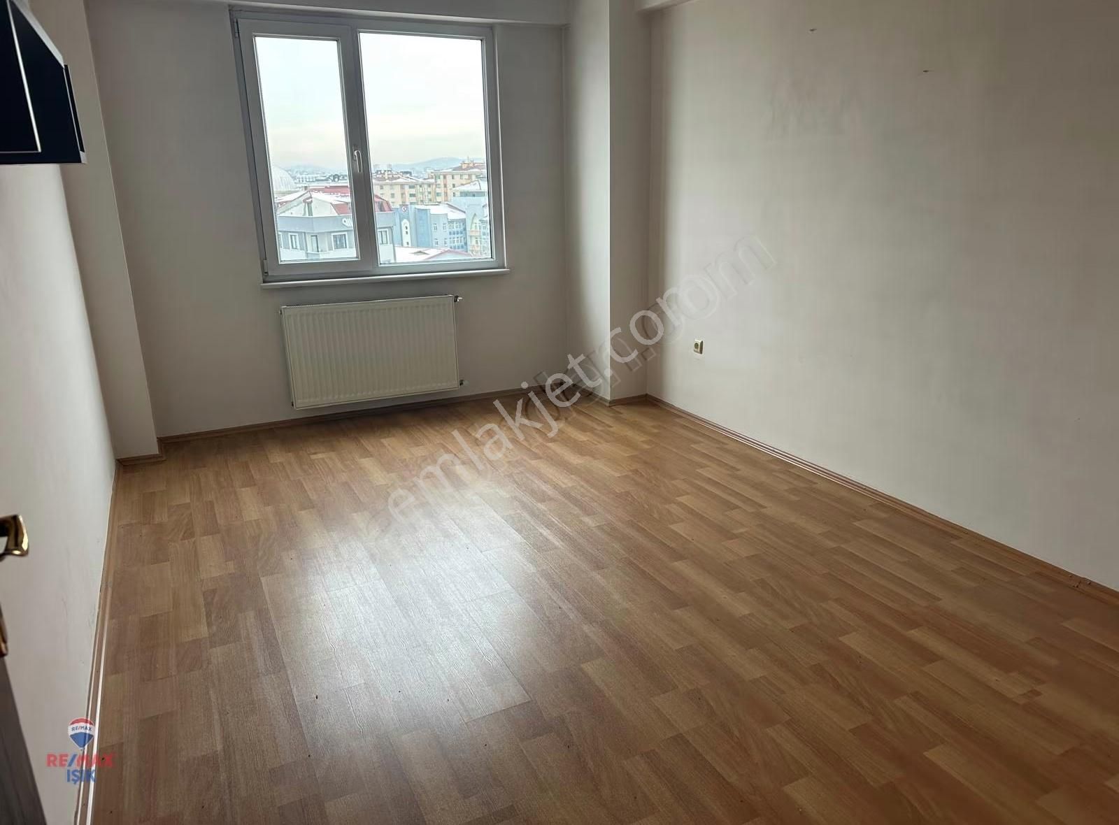 Sultanbeyli Sultantepe Sitesinde Kiralık 2+1 Daire - Görsel 15