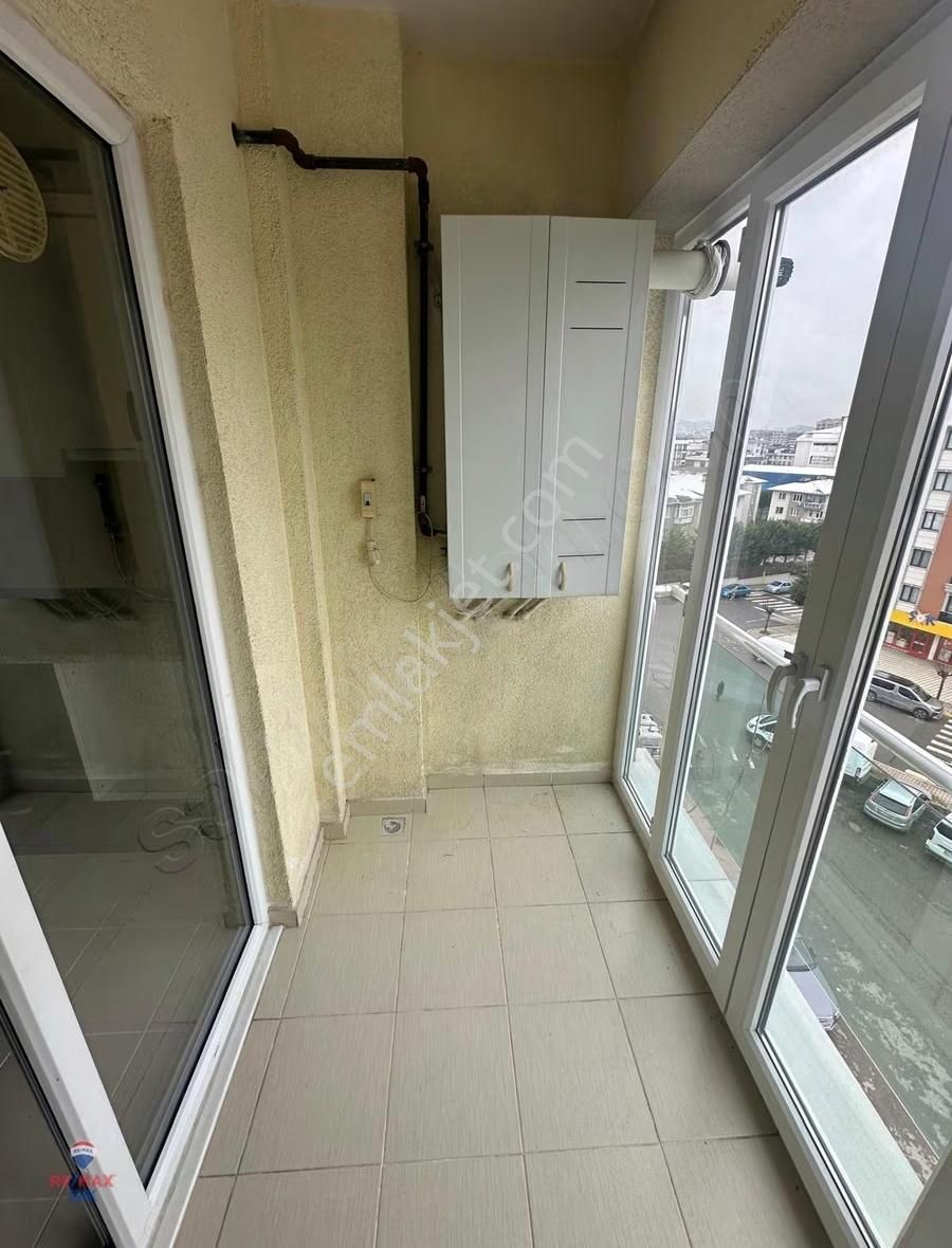 Sultanbeyli Sultantepe Sitesinde Kiralık 2+1 Daire - Görsel 2