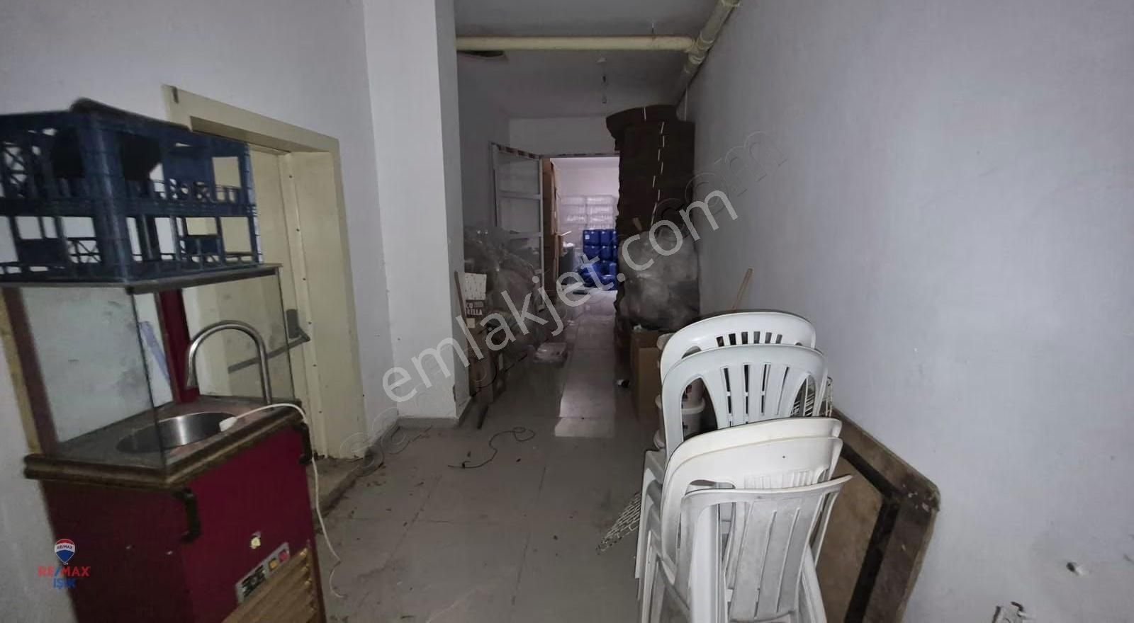 Pelit Caddesi Net: 210 M2 Geniş Ön Kullanım Alanlı Dükkan - Görsel 23