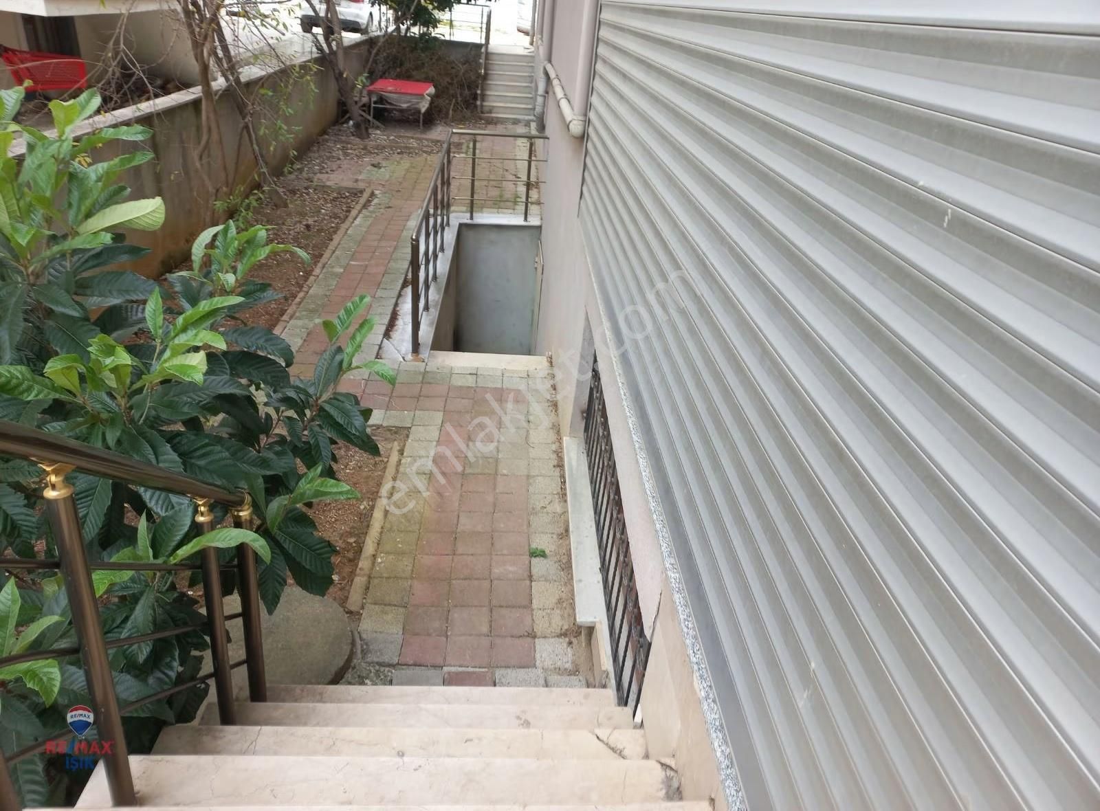 Pelit Caddesi Net: 210 M2 Geniş Ön Kullanım Alanlı Dükkan - Görsel 4