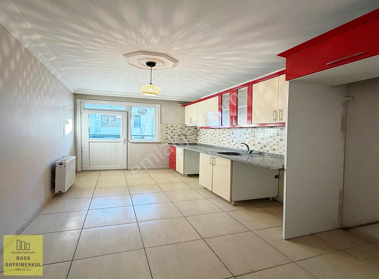 Boss Yapı'dan İskanlı Eminevime Uygun 2+1 Masrafsız Arakat Daire - Görsel 12