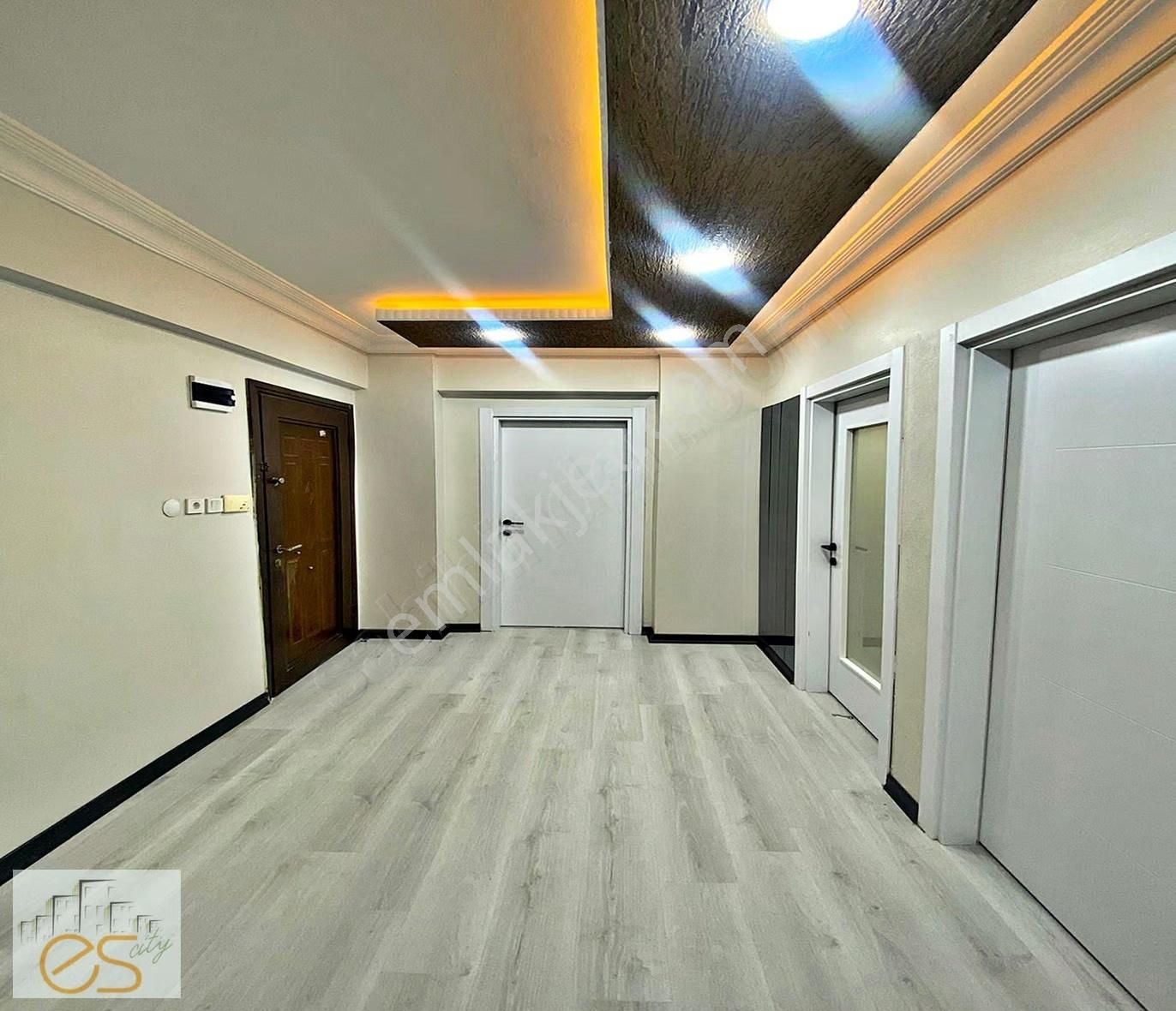 İnönü Mahallesinde Full Dekorlu City Center Avm'ye Yakın 3+1 - Görsel 27