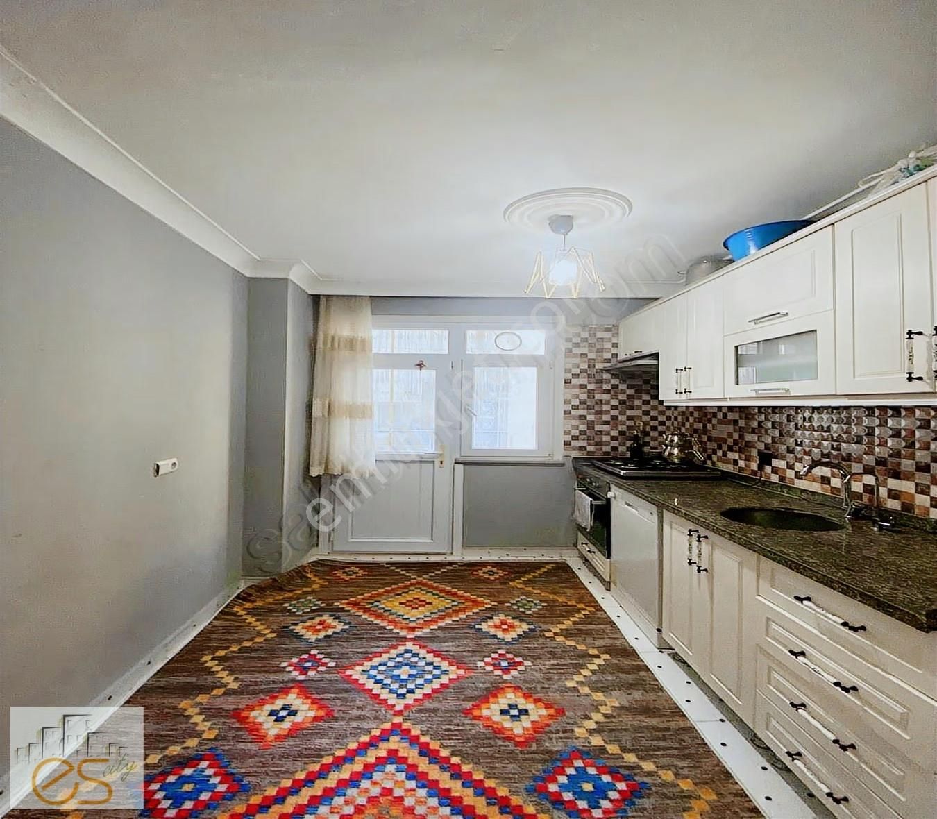 Esenyurt Şehitler Mahellesinde Geniş M2 Satılık 2+1 Darire - Görsel 4