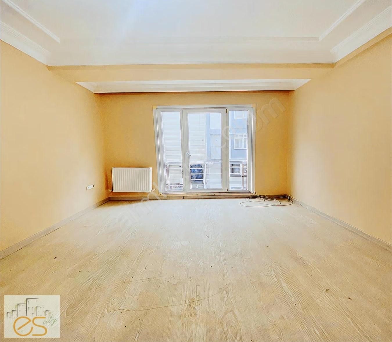 Çınar Mah Ulaşımı Kolay Balkonlu Satılık 2+1 Daire - Görsel 3