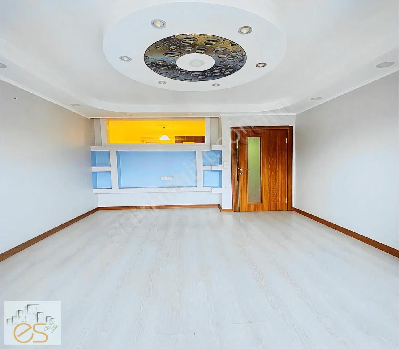 Kiralık Daire | Metrobüse Yürüme Mesafesi 2+1 - Görsel 2