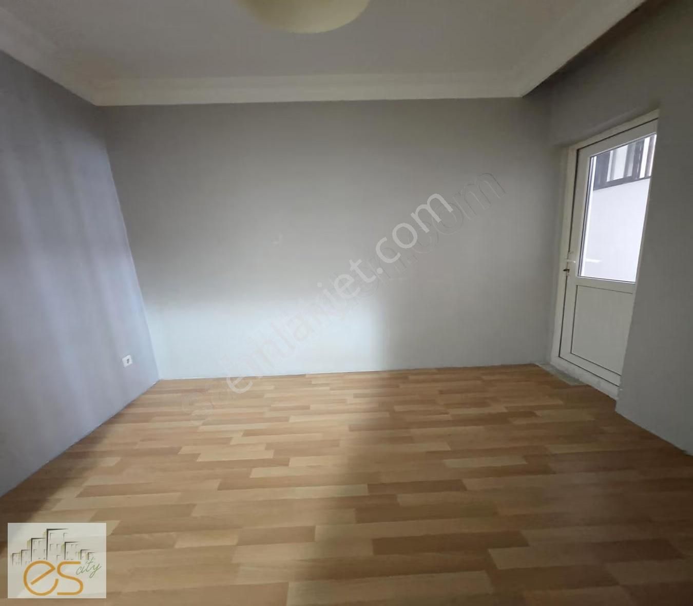 3+1 Daire Metrobüse Yürüme Mesafesinde 140 M² Net Alan - Görsel 7