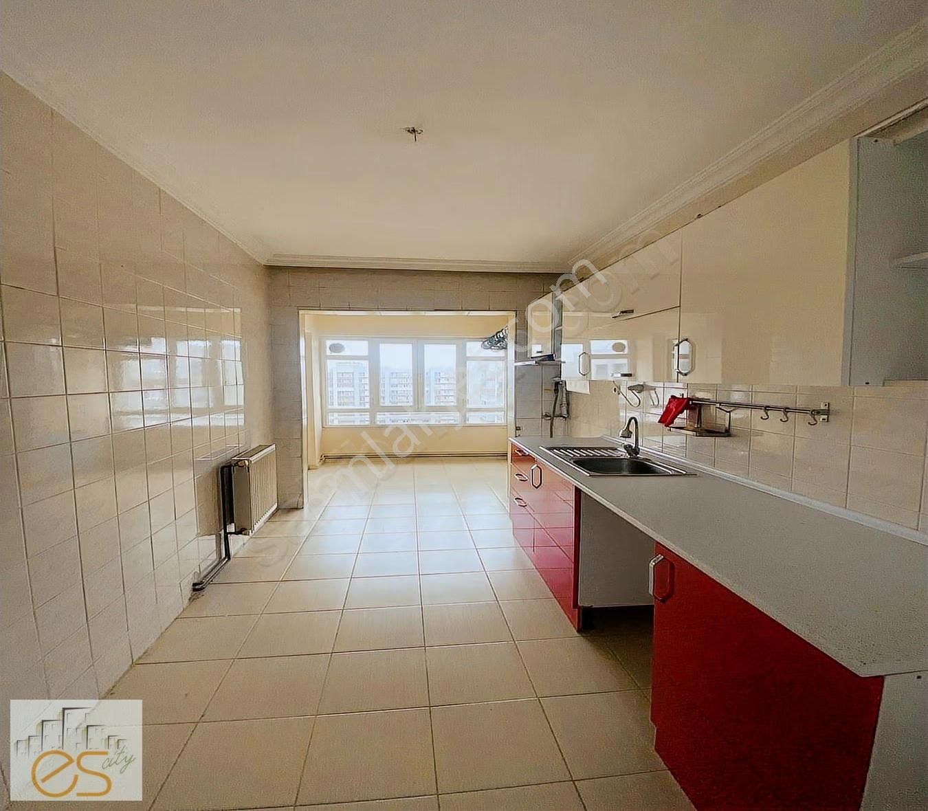 Beylikdüzünün Gözdesi 3+1 Boş Satılıık Daire - Görsel 2